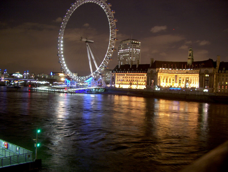 جولة سياحية الي لندن بالصور pict0002.jpg